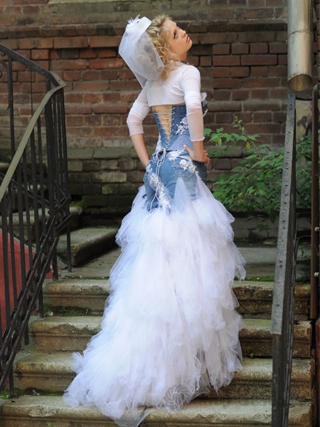 Идеи на тему «Свадебные платья с цветной вышивкой» (25) | свадебные платья, платья, стиль
